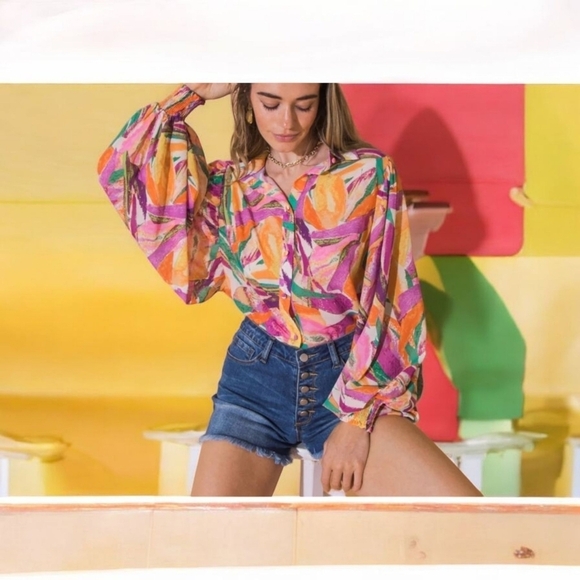 Flying Tomato Tops - NWOT Flying Tomato Colorful Women's Blouse With Balloon Sleeves Size Med…